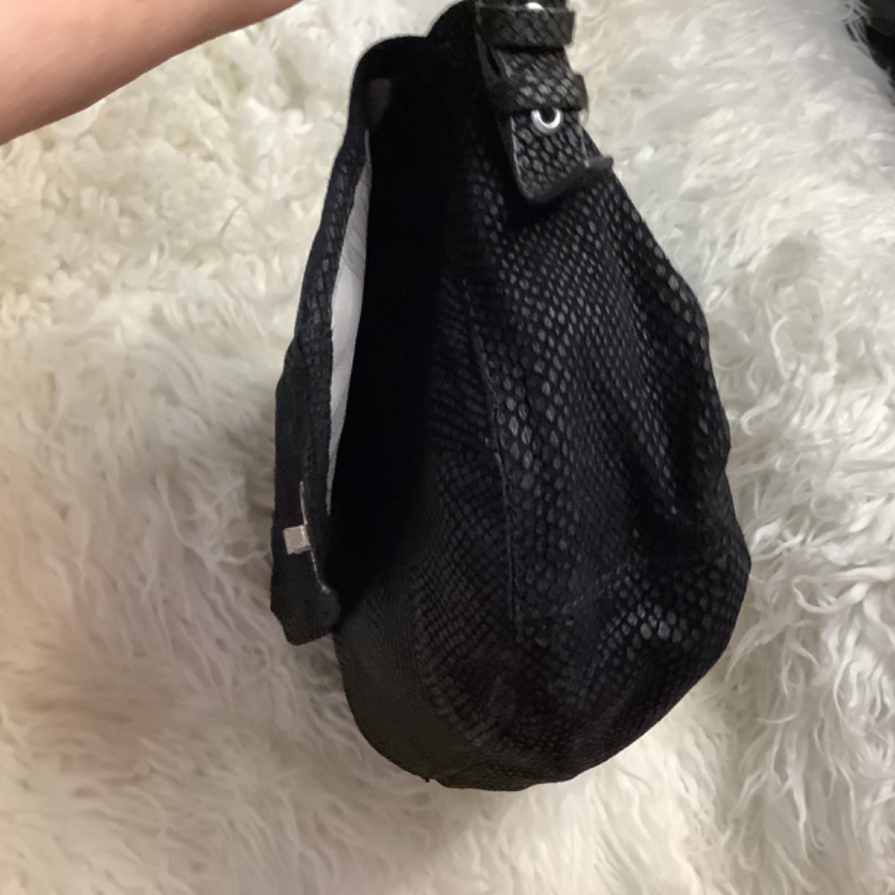 EUC Aimee Kestenburg black suede leather shoulder‎ chest snake - Picture 7 of 17